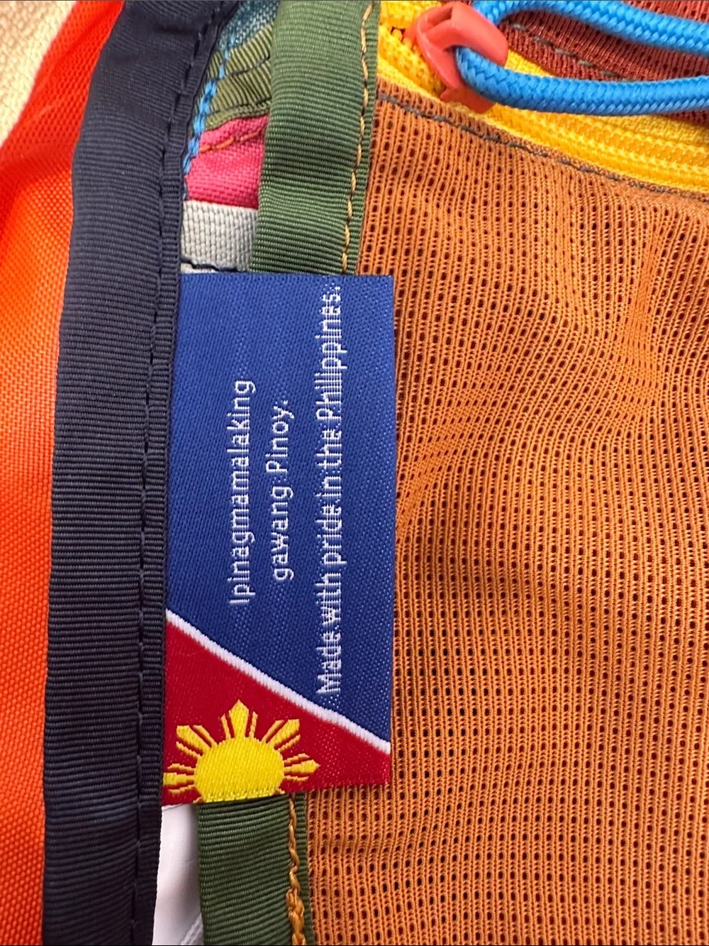Cotopaxi Batac Del Día 16L Backpack One-of-a-Kind Multicolor Lightweight Daypack
